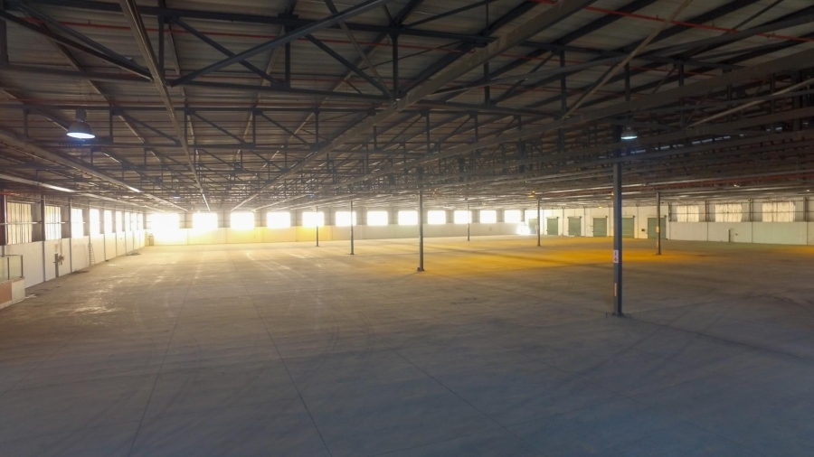 To Let Commercial Property for Rent in Rustenburg Industrial North West